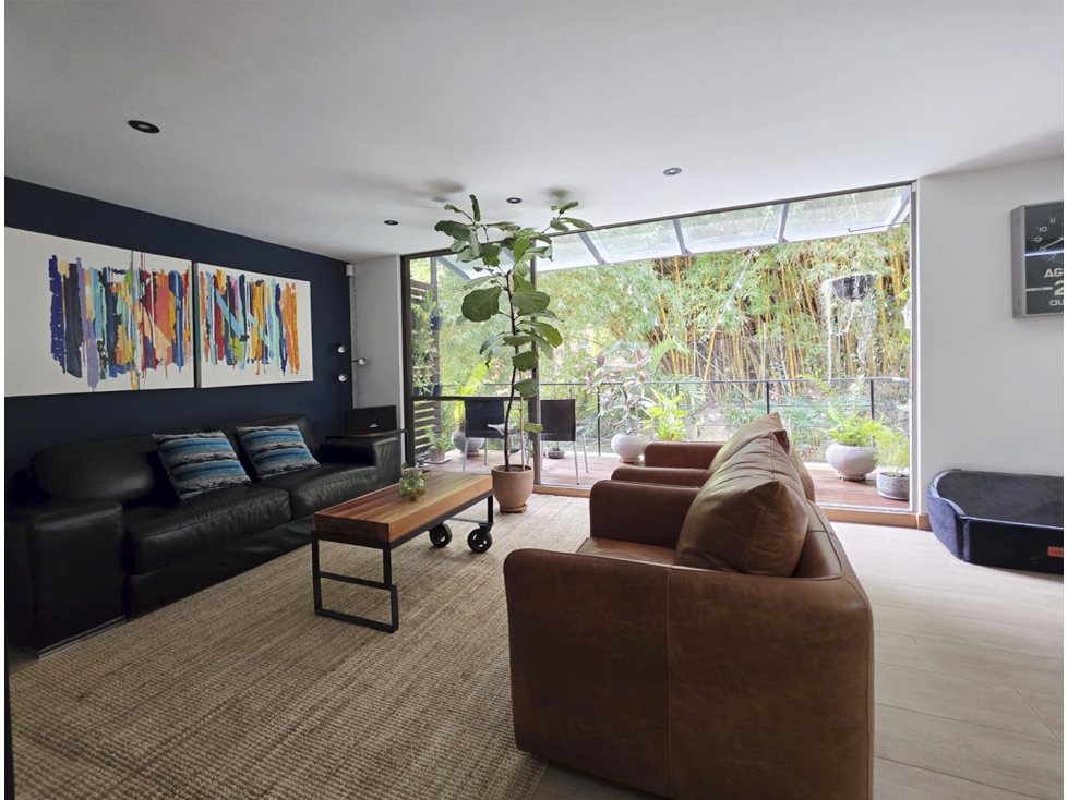 Venta Casa Envigado, Loma del Chocho.Tres niveles , Zona verde — foto 4