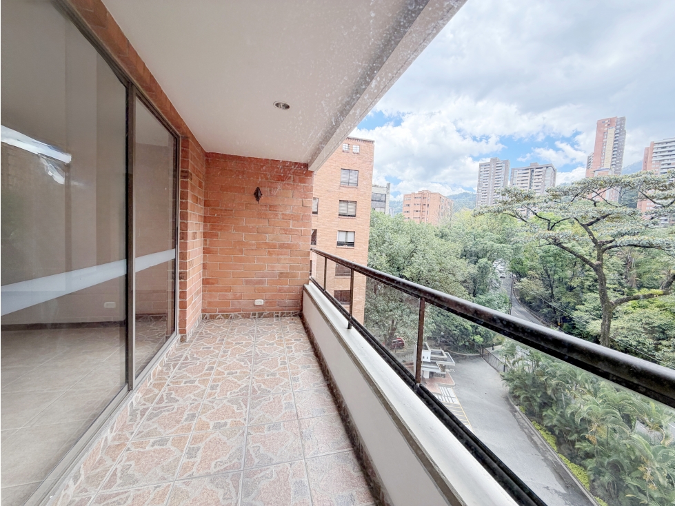 VENTA APARTAMENTO EL POBLADO TRANS INFERIOR CERCA AL MALL VERONA — foto 4