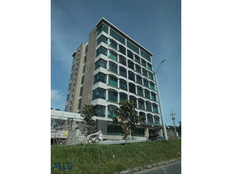 V E N T A | EXCLUSIVA APARTA SUITE U OFICINA. POBLADO - PALMAS — foto 3