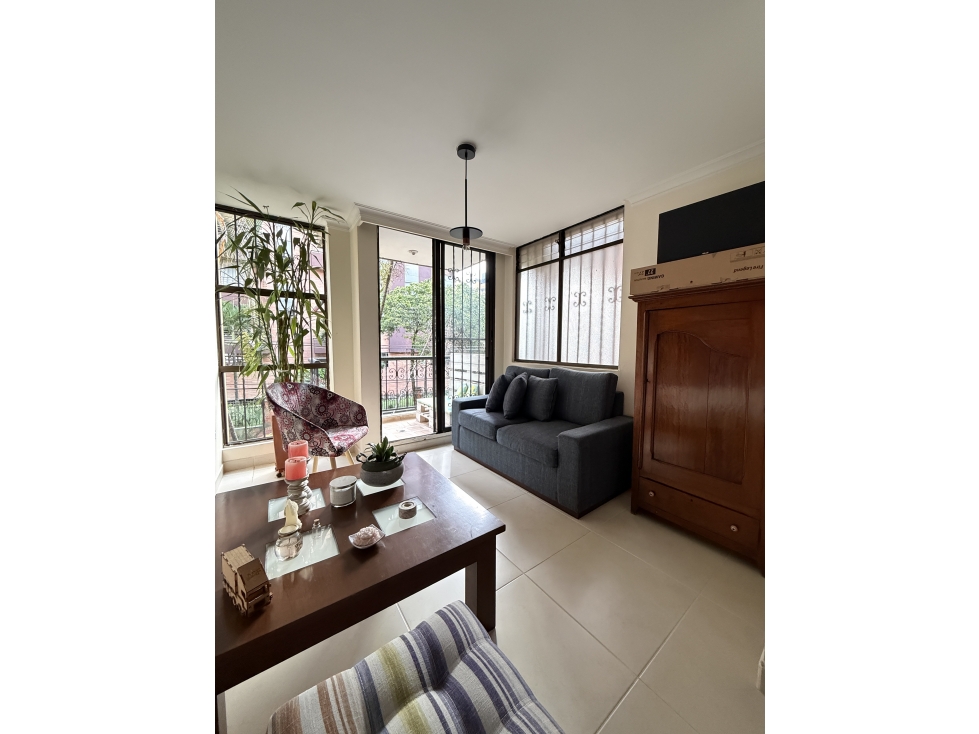APARTAMENTO EN VENTA, ENVIGADO, EL PORTAL, UBICACION PRIVILEGIADA. — foto 2