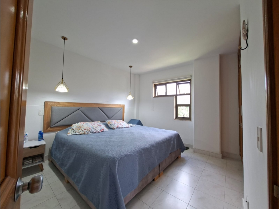Venta apartamento duplex Envigado sector El Portal — foto 6