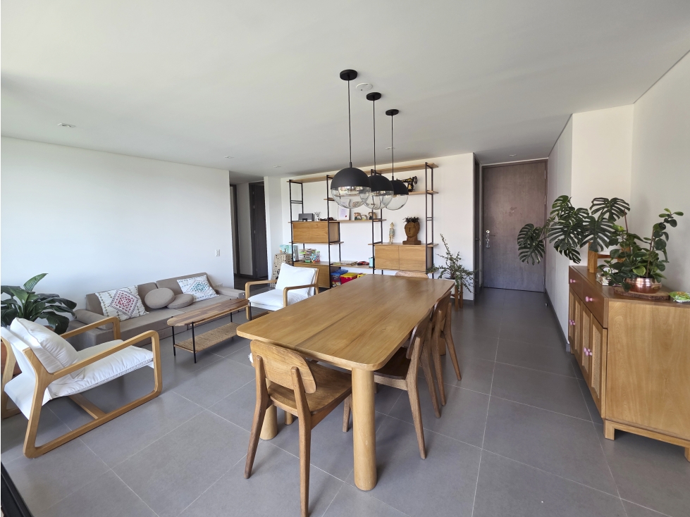 Venta Apartamento Envigado, Loma de las Brujas. Piso alto. Vista — foto 2