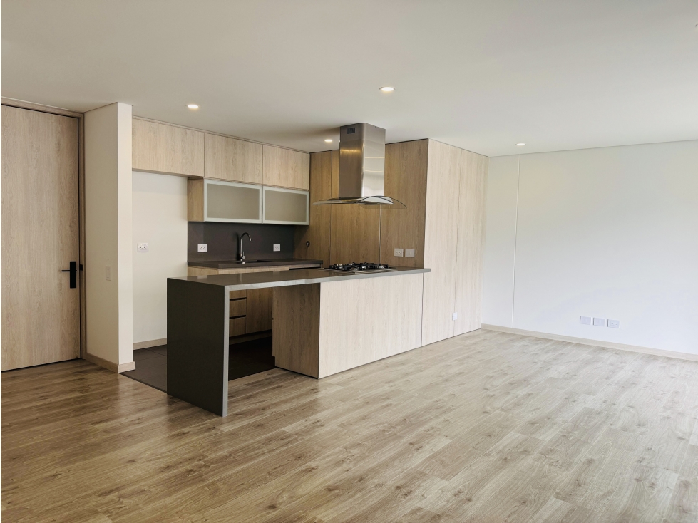 APARTAMENTO EN EL POBLADO PARTE ALTA — foto 3