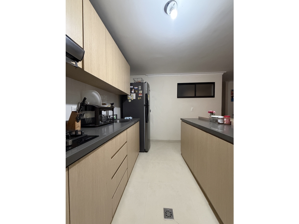 APARTAMENTO EN VENTA, ENVIGADO, EL PORTAL, UBICACION PRIVILEGIADA. — foto 4