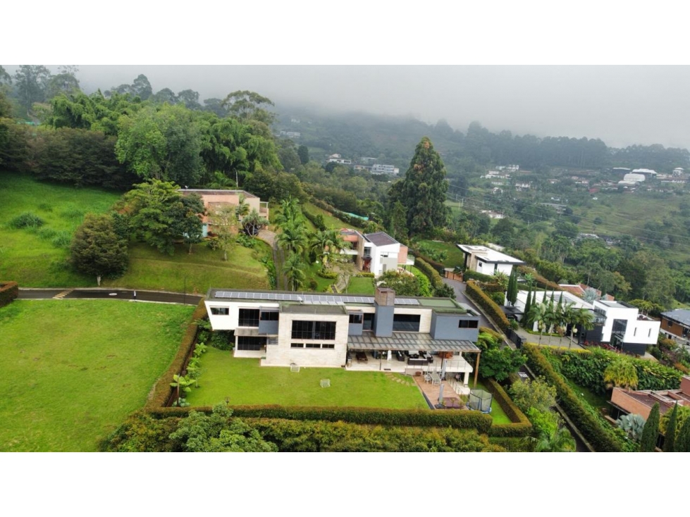 V E N T A | Casa campestre en la Loma del Escobero. exclusiva — foto 3