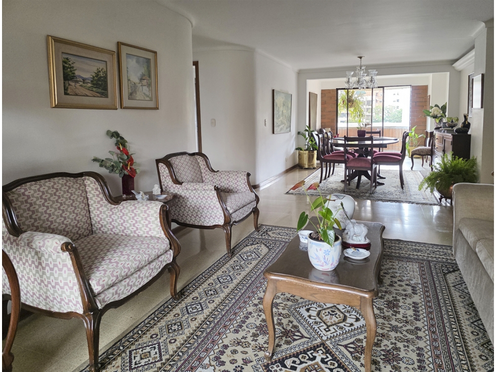 Venta Apartamento en Laureles, zona caminable. Edificio con piscina — foto 4