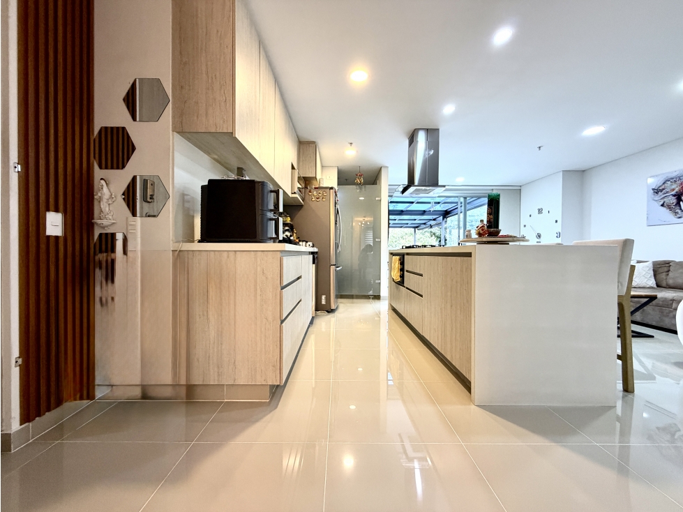 VENTA DE APARTAMENTO TRANSVERSAL INTERMEDIA CON TERRAZA — foto 6