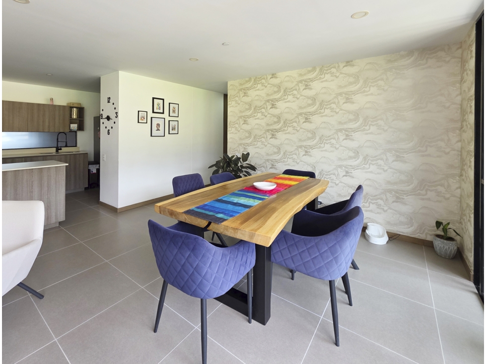 Venta apartamento Envigado, Loma del Escobero. Unidad súper completa. — foto 6