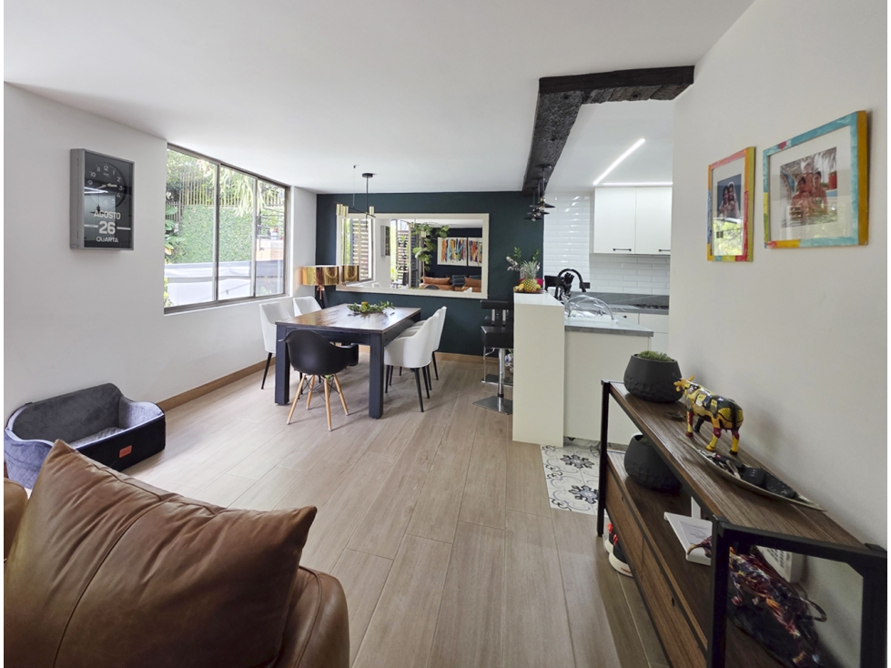 Venta Casa Envigado, Loma del Chocho.Tres niveles , Zona verde — foto 6