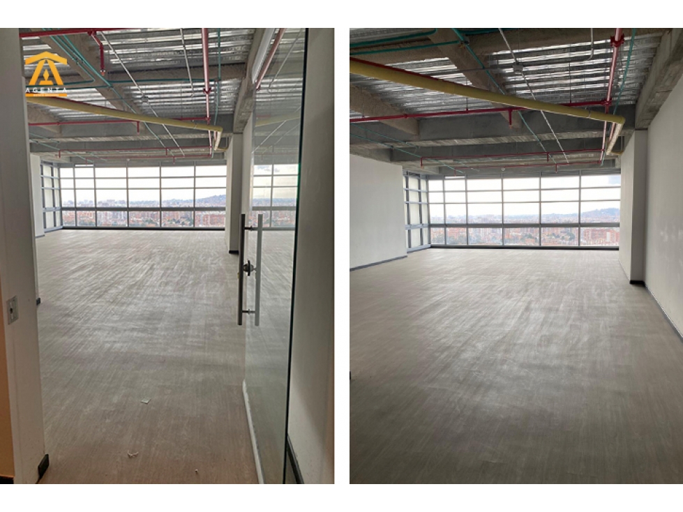 OFICINA 121 m2 / Torre Krystal / VENTA - RENTA