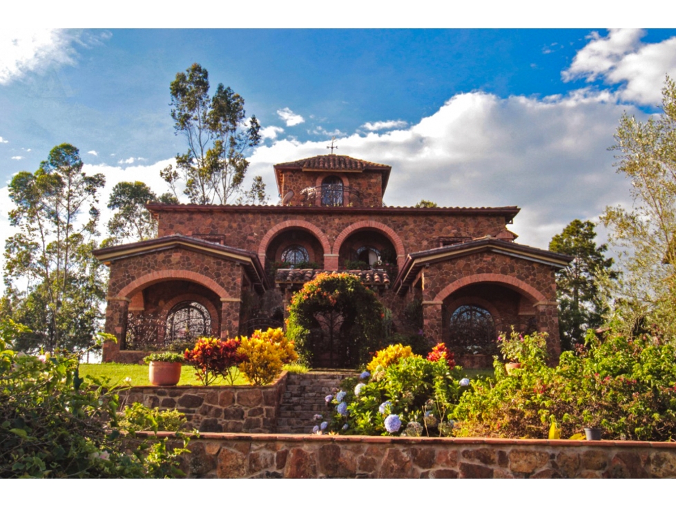 Villa estilo Toscano en VENTA en Mesa de los Santos - 3