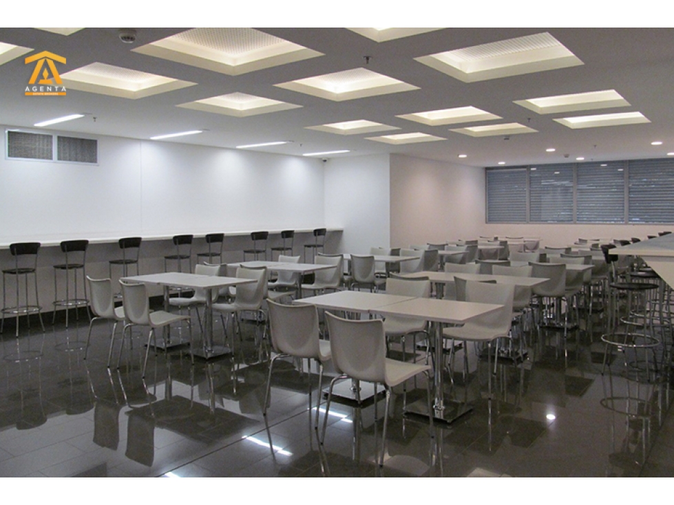 OFICINA 121 m2 / Torre Krystal / VENTA - RENTA — foto 6