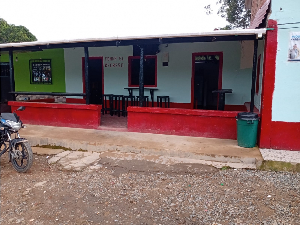 VENTA CASA CON 2 VIVIENDAS Y LOCAL EN SAN ROQUE ANTIOQUIA