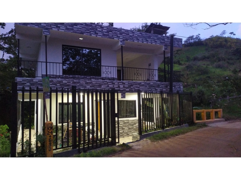 VENTA HERMOSA CASA 80MTS.2 SAN ROQUE ANTIOQUIA