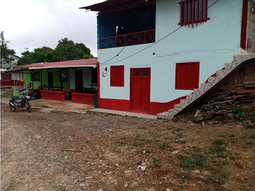 VENTA CASA CON 2 VIVIENDAS Y LOCAL EN SAN ROQUE ANTIOQUIA — foto 2
