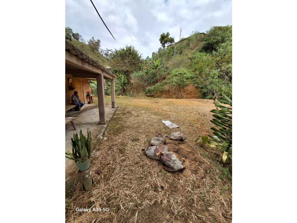VENTA LOTE CON VIVENDA EN SAN ROQUE ANTIOQUIA - 2