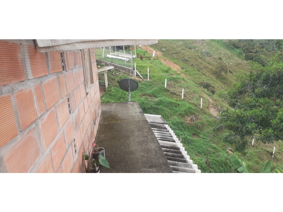 CASA CAMPESTRE EN CONSTRUCCION SAN ROQUE ANTIOQUIA - 5