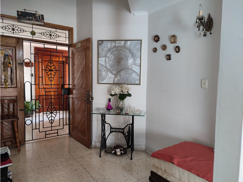 Se arrienda amplio apartamento dúplex en Altos de Riomar - 6