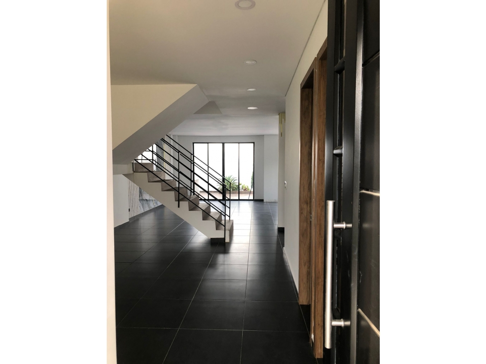 SE VENDE CASA EN LAS MERCEDES JAMUNDI — foto 4