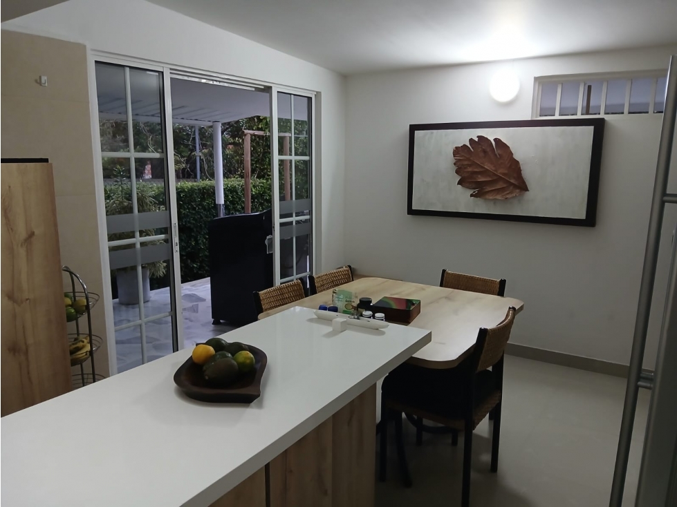 VENTA CASA EN LAS MERCEDES CON CASA DE HUESPEDES — foto 5