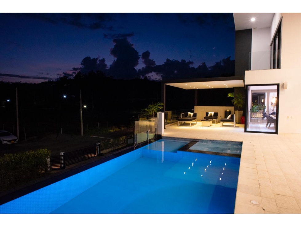 ALQUILER DE CASA JAMUNDI ALFAGUARA EXCLUSIVA GRAN AREA Y LUJO - 4