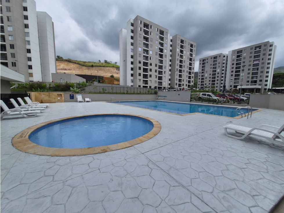 VENTA DE APARTAMENTO EN YUMBO CIUDAD GUABINAS- OBRA GRIS — foto 3