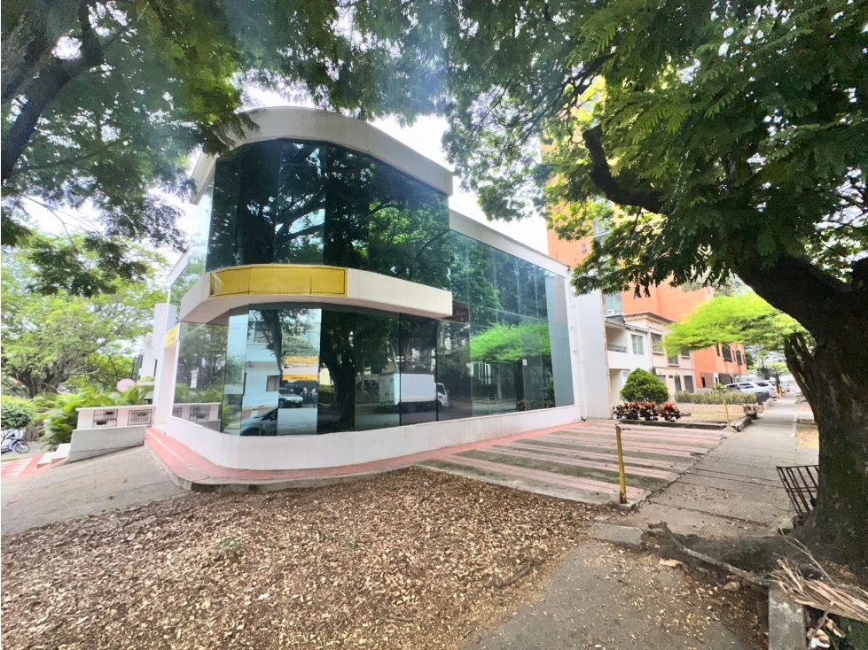 SE VENDE O SE ARRIENDA EN SANTA MÓNICA RESIDENCIAL