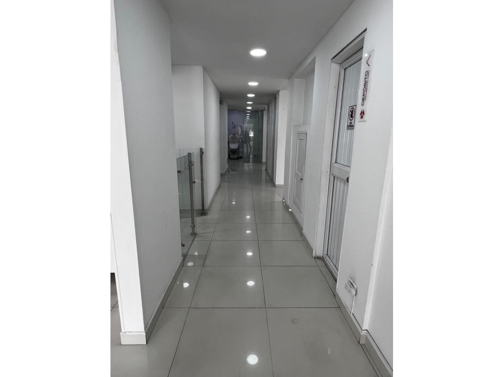 ALQUILER LOCAL COMERCIAL EN CHAPINERO — foto 6