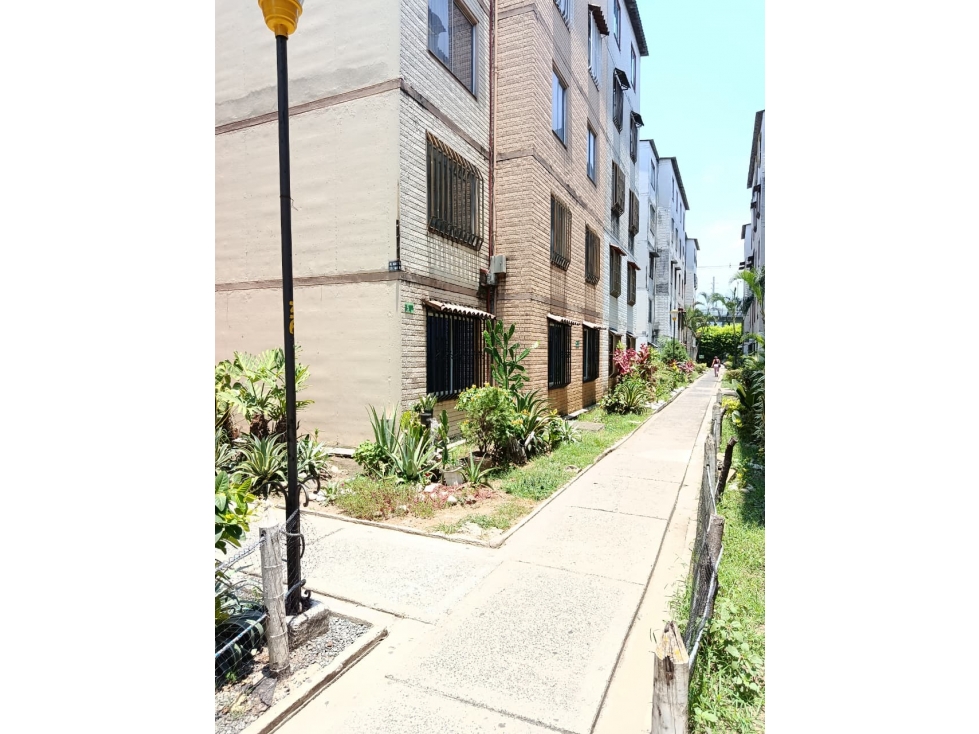APARTAMENTO EN VENTA BARRIO CIUDAD 2000 CALI SUR 5 PISO S/A
