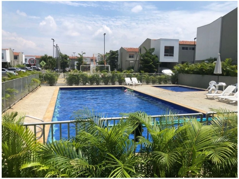 SE VENDE CASA EN CIUDAD COUNTRY JAMUNDI