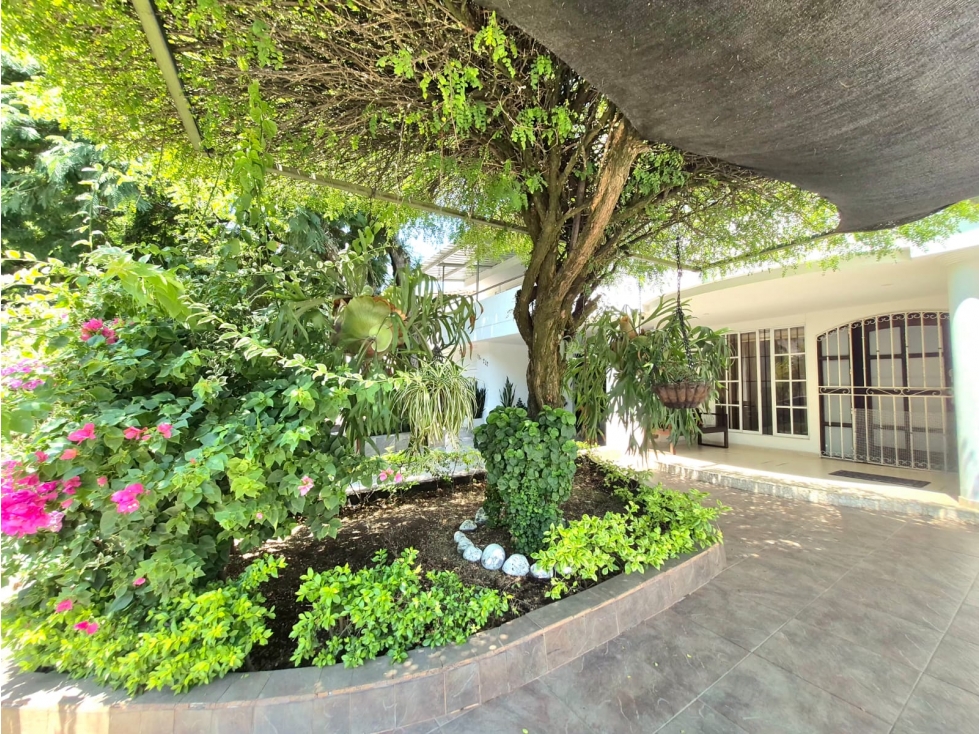 VENTA DE CASA QUINTAS DE DON SIMON