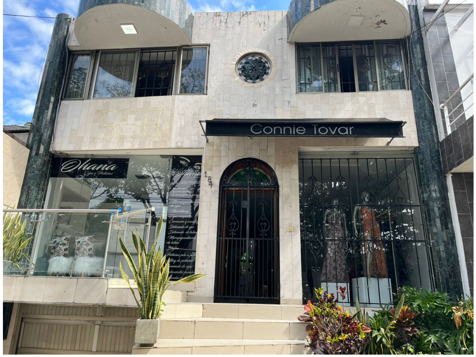 SE VENDE HERMOSA CASA EN CALI BARRIO EL INGENIO