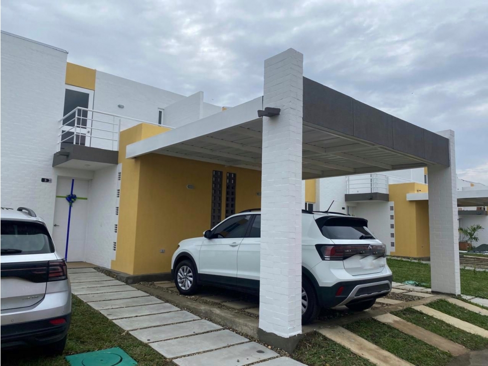 VENDO HERMOSA CASA EN EL CASTILLO, JAMUNDI, PARA ESTRENAR — foto 2