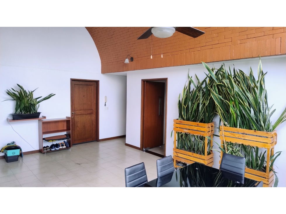 VENTA DE PENTHOUSE EN MULTICENTRO AMOBLADO- CALI — foto 3