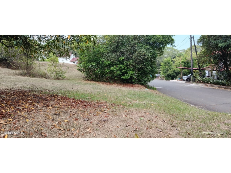 SE VENDE LOTE EN LA VIA POTRERITO JAMUNDI UNIDAD CERRADA - 1
