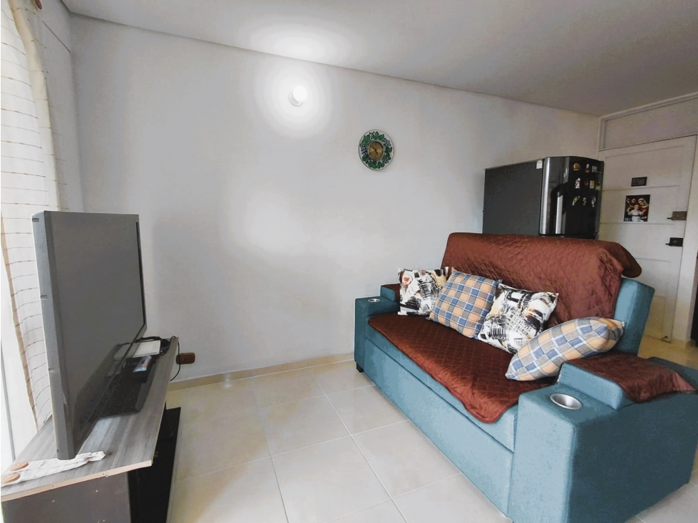 VENTA DE APARTAMENTO AMOBLADO EN BOCHALEMA 5to PISO SIN ASCENSOR — foto 5
