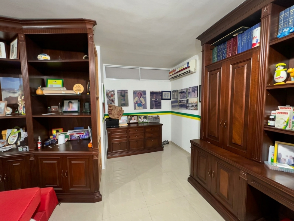BODEGA EN VENTA O ALQUILER EN EL BARRIO COLSEGUROS CALI -OFICINAS — foto 5