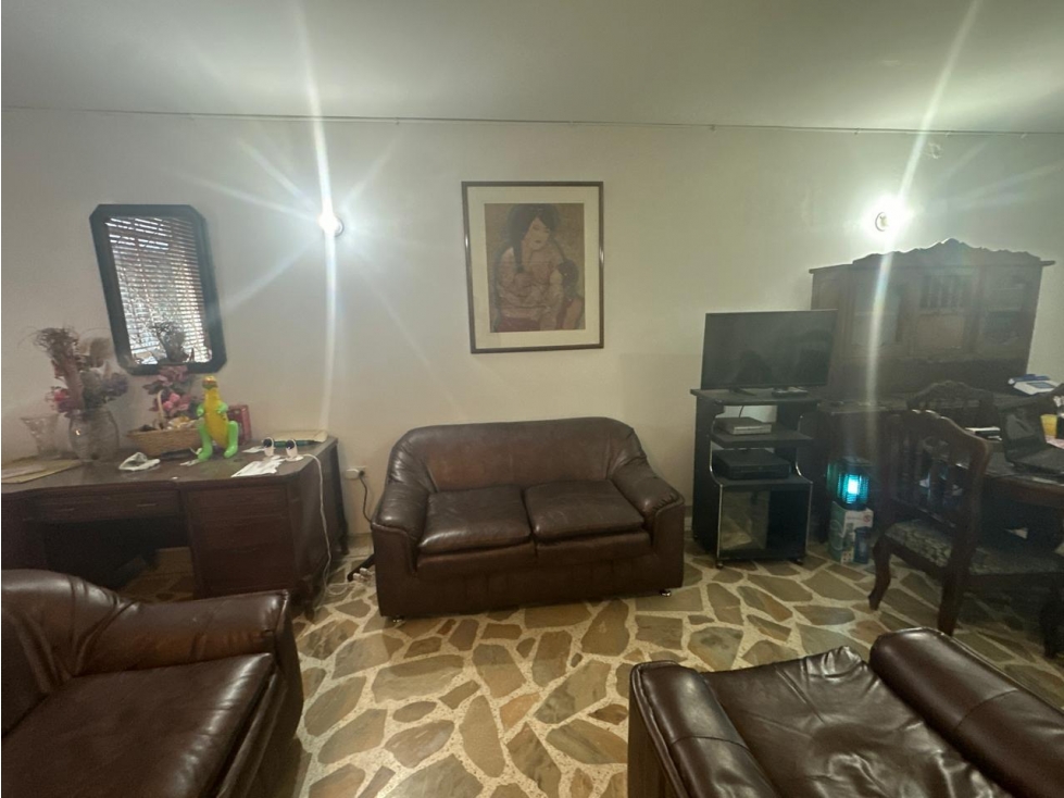 SE VENDE CASA CALI SUR CENTRAL EL LIDO, INVERSION — foto 4
