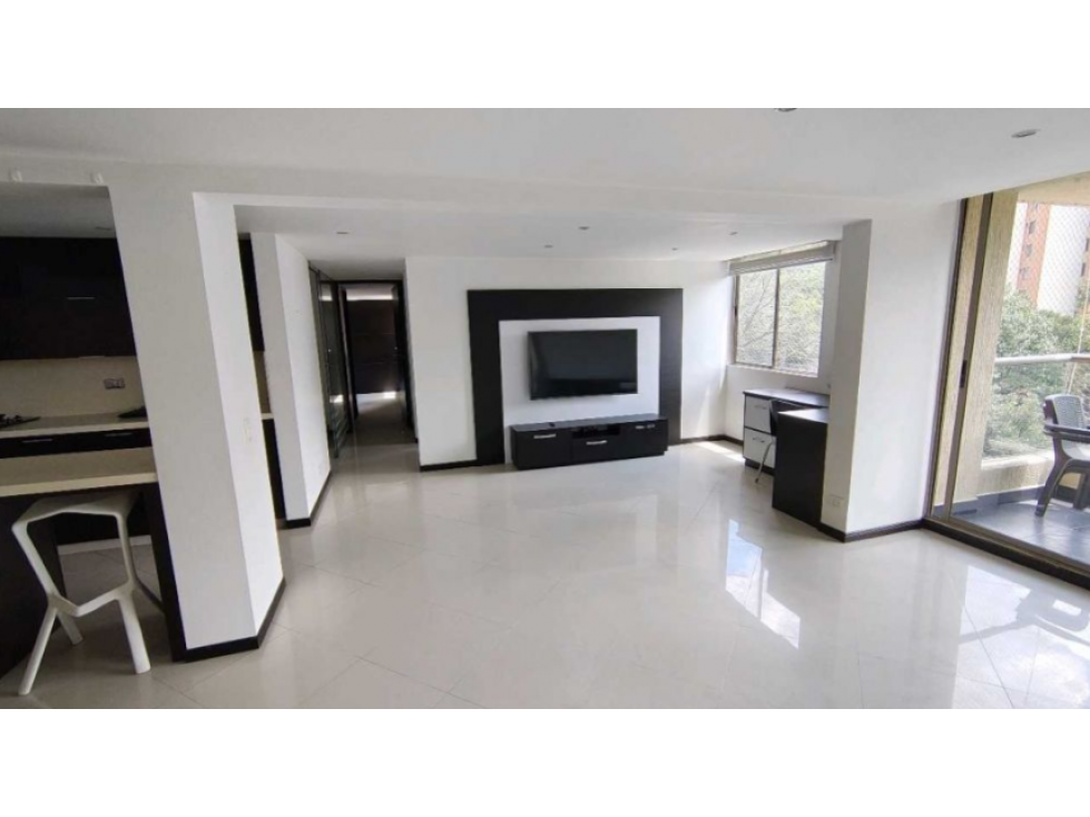 SE VENDE APARTAMENTO EN LOMA DE LOS BERNAL