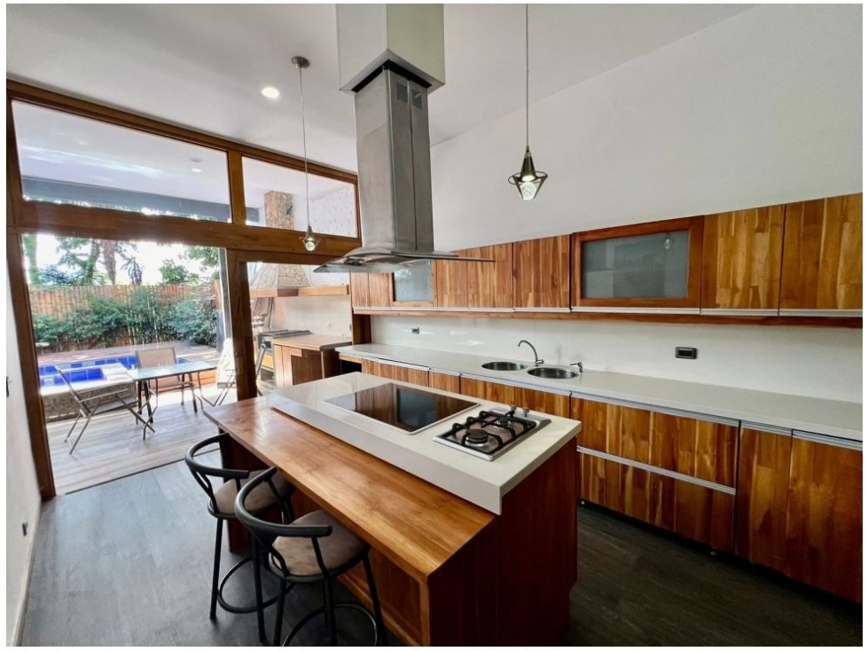 SE VENDE APARTAMENTO EN EL POBLADO SECTOR EL TESORO