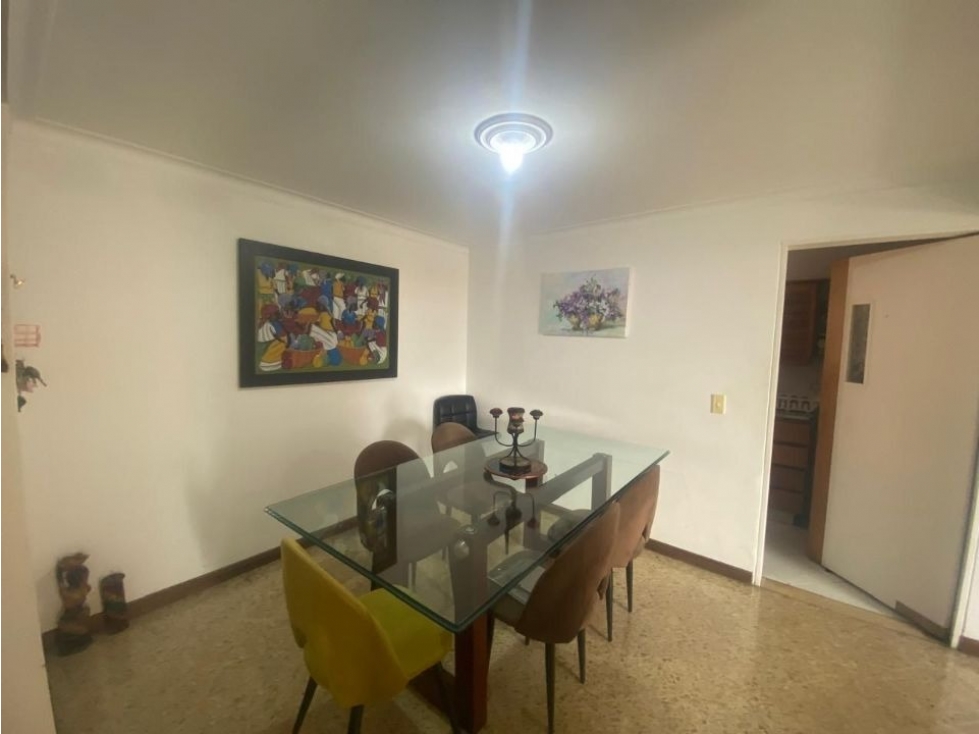 SE VENDE APARTAMENTO EN LAURELES ESTADIO — foto 5