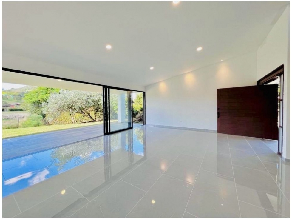 SE VENDE CASA PARA ESTRENAR EN LA CEJA