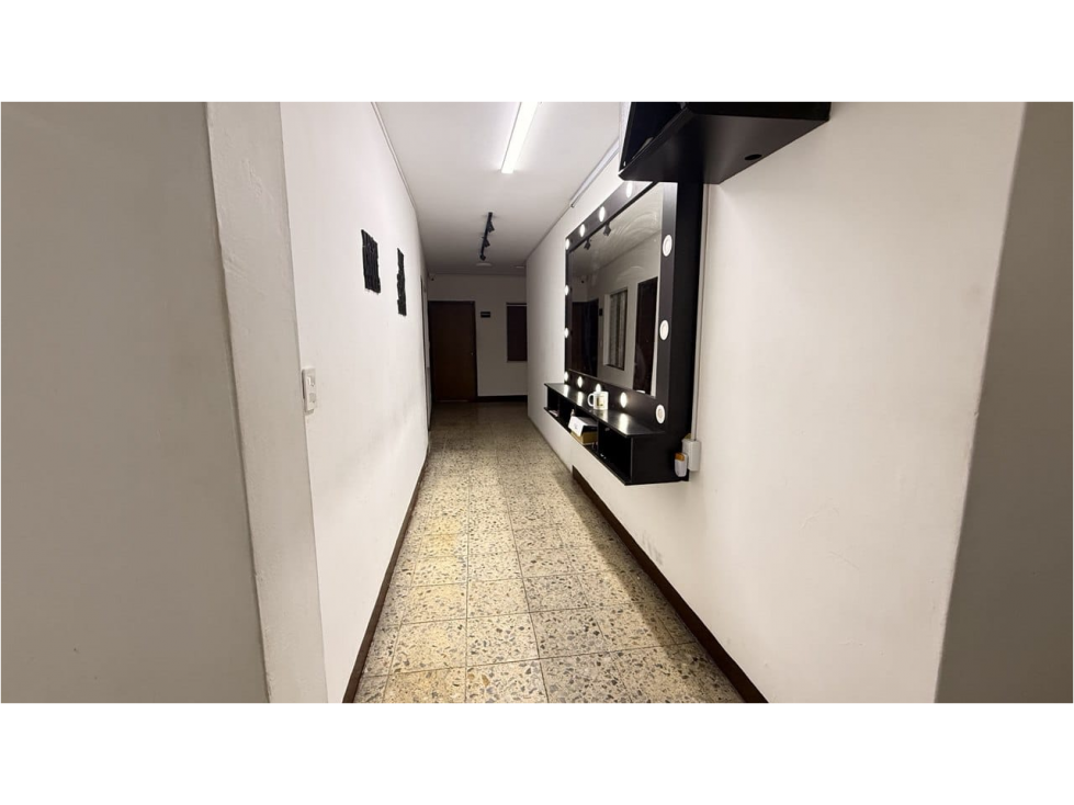 SE VENDE CASA LOTE EN LAURELES SECTOR UNICENTRO — foto 4