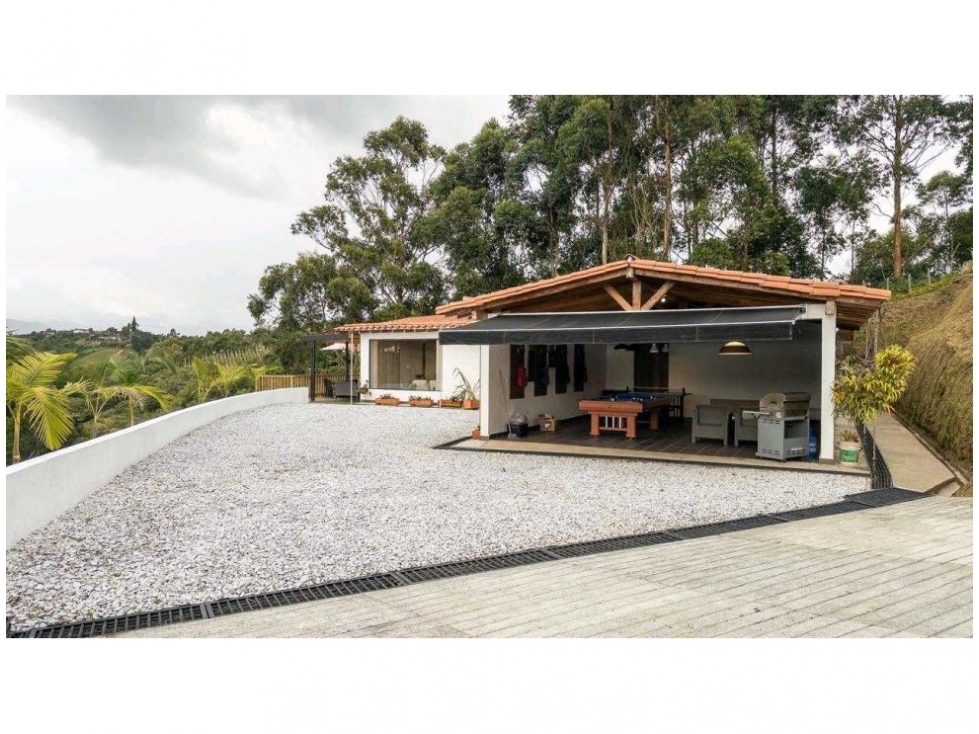 FINCA EN VENTA MARINILLA