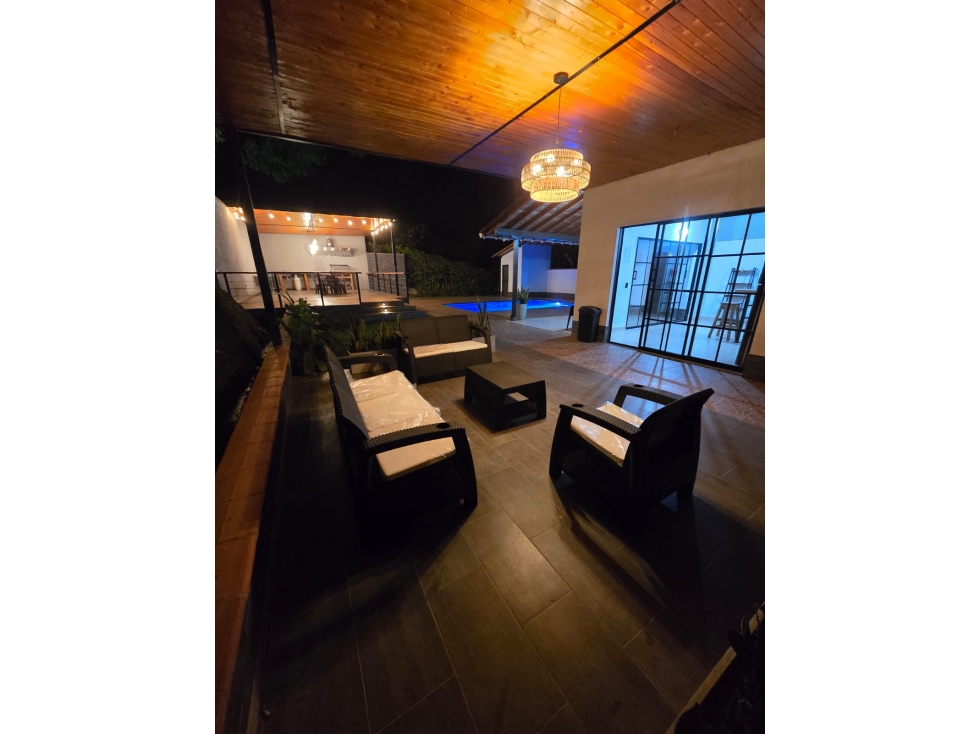 CASA FINCA EN VENTA SAN JERÓNIMO