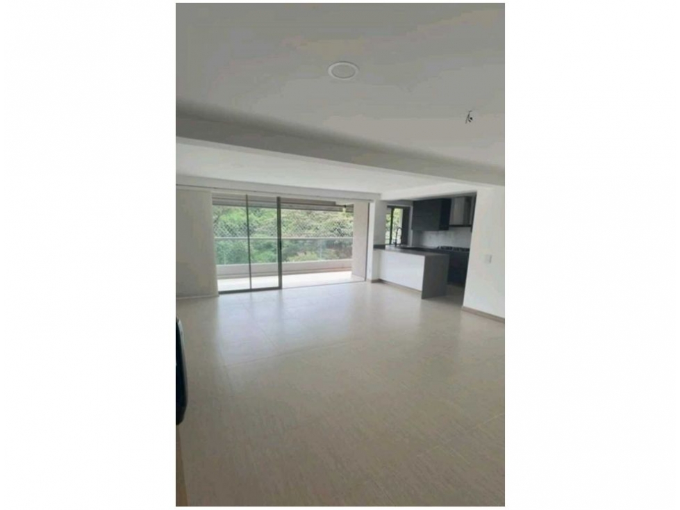APARTAMENTO EN VENTA LOMA DE LOS BERNAL