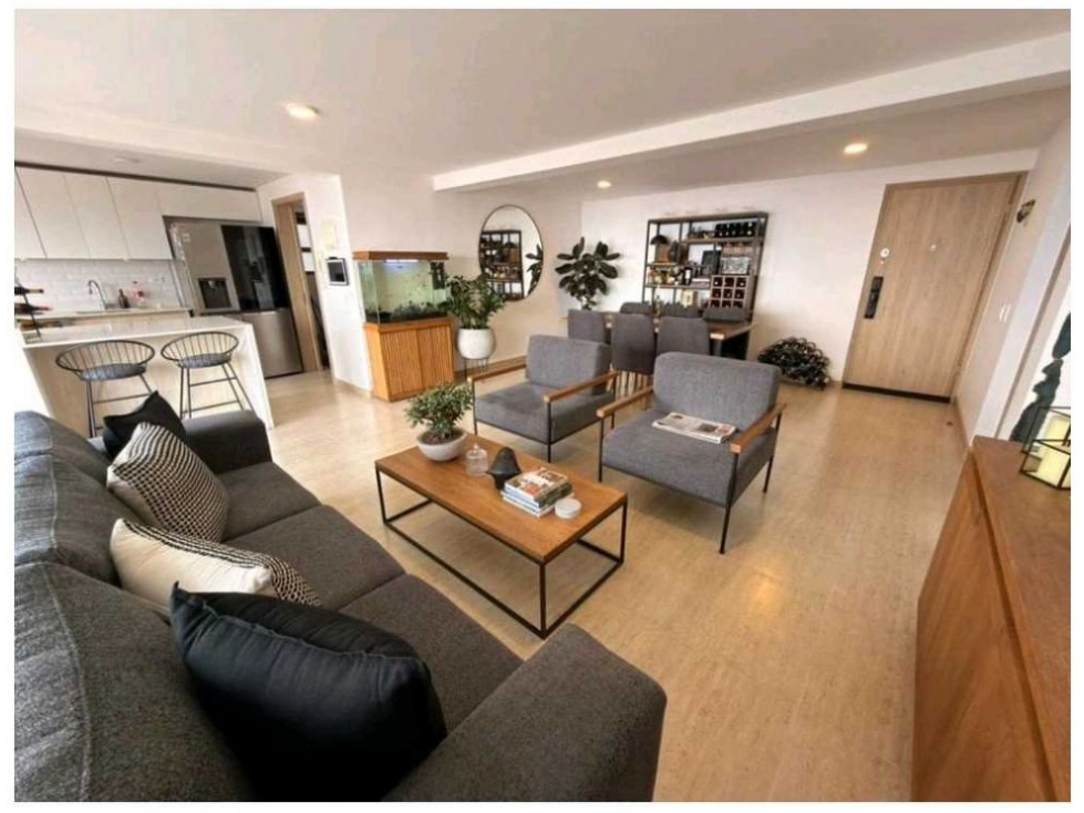 APARTAMENTO EN VENTA LOMA DE LOS BERNAL