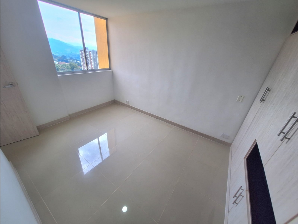 APARTAMENTO EN ARRIENDO LA ESTRELLA PUEBLO VIEJO — foto 2