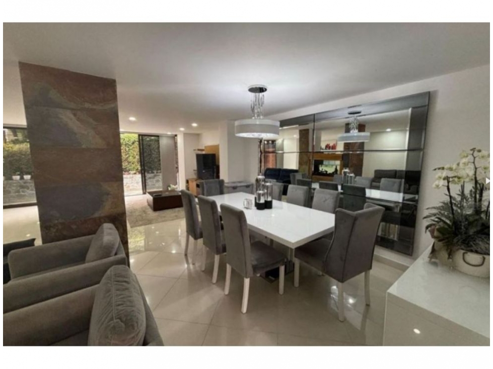 CASA EN VENTA EL POBLADO LINARES