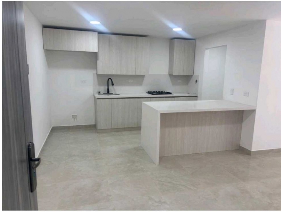 APARTAMENTO EN VENTA LA CASTELLANA PARA ESTRENAR